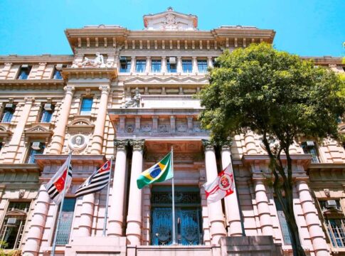 farra-do-inss:-vitimas-tem-acoes-suspensas-ate-julgamento-do-tjsp