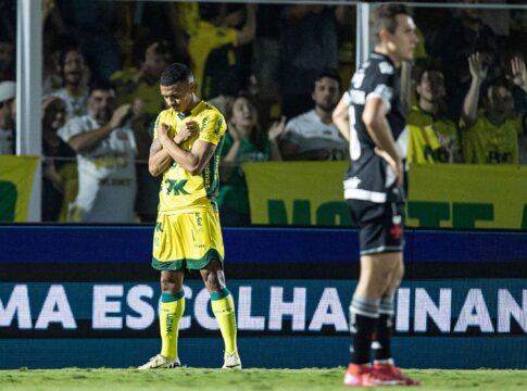 brasileirao:-mirassol-vence-e-aumenta-sequencia-sem-vitorias-do-vasco