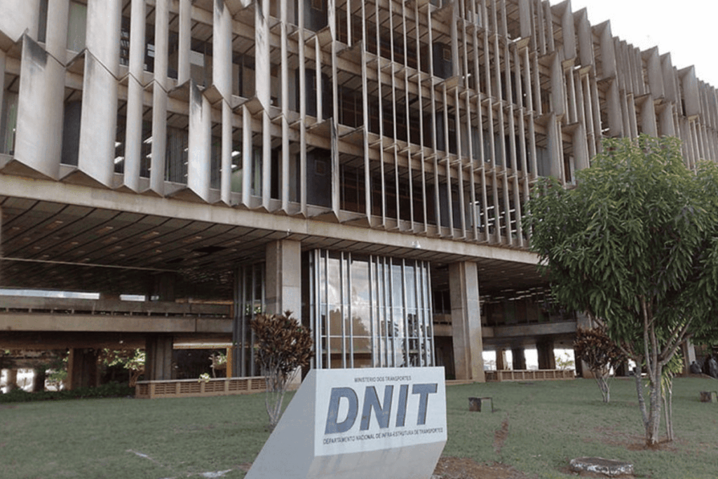 empresa-que-recebeu-r$-10-bi-tem-contratos-com-o-dnit-em-25-estados