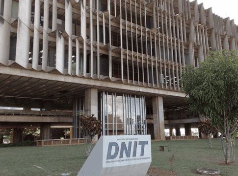 empresa-que-recebeu-r$-10-bi-tem-contratos-com-o-dnit-em-25-estados