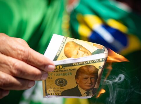 avanca-a-marcha-da-insensatez-bolsonarista