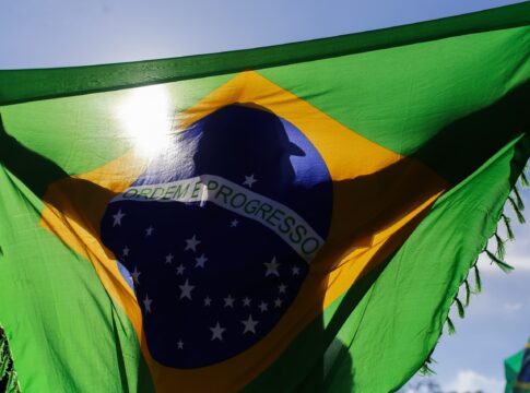 acompanhe-manifestacoes-contra-moraes-e-a-favor-de-bolsonaro-pelo-pais