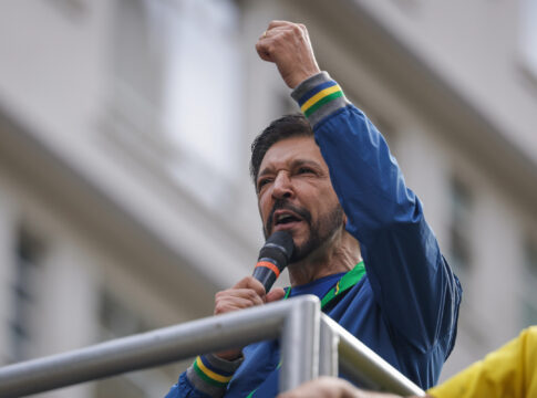 nunes-vai-a-ato-paulista-sem-tarcisio-e-se-aproxima-do-bolsonarismo
