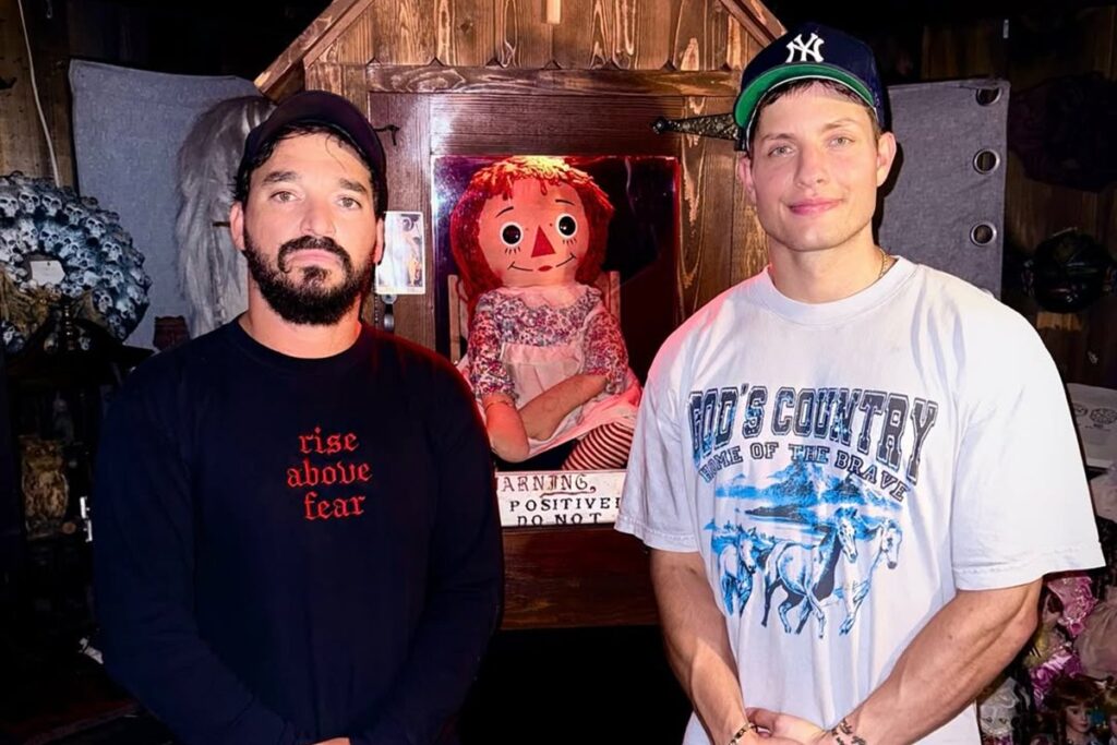 conheca-os-novos-donos-da-casa-da-boneca-annabelle,-nos-estados-unidos