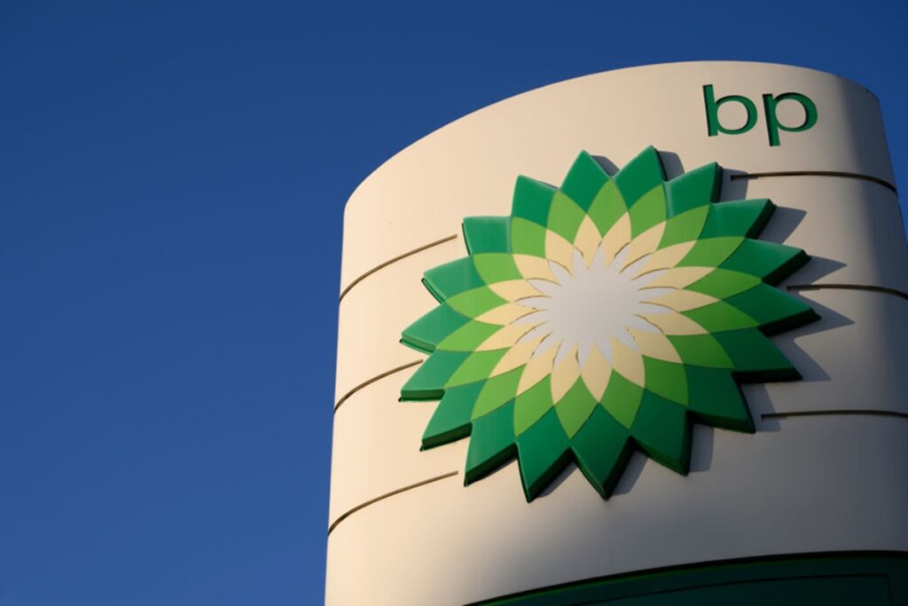 no-brasil,-britanica-bp-faz-maior-descoberta-de-petroleo-em-25-anos