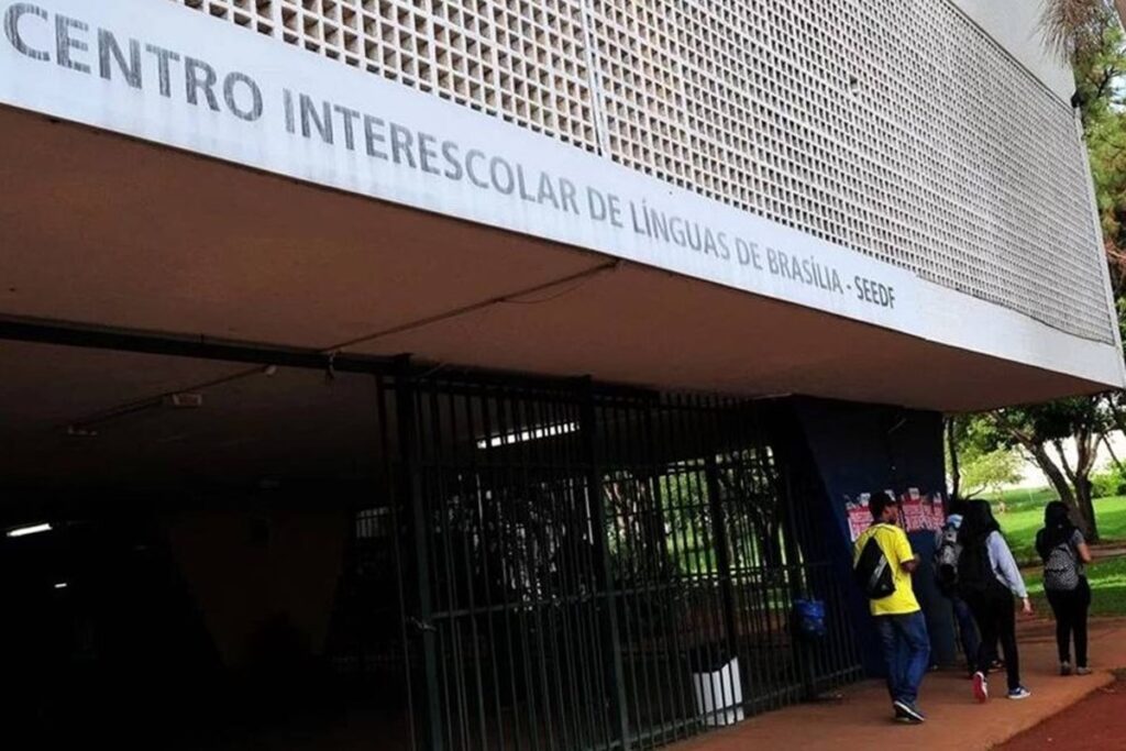 ensino-de-linguas:-matricula-de-selecionados-nos-cils-vai-ate-4a-(6/8)