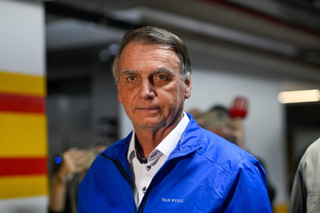 moraes-decreta-prisao-domiciliar-de-jair-bolsonaro