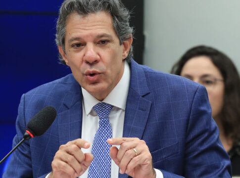minerais-criticos-e-terras-raras-podem-entrar-em-negociacoes-com-eua