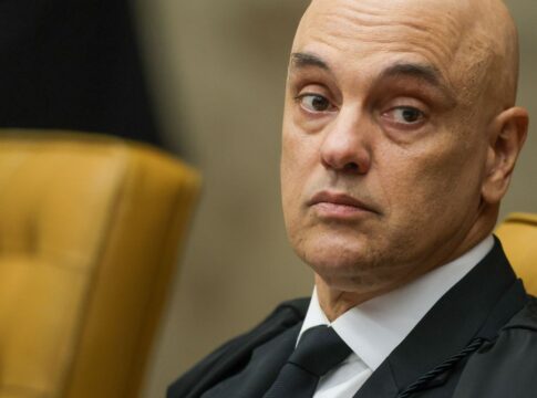 moraes-decreta-prisao-domiciliar-de-bolsonaro