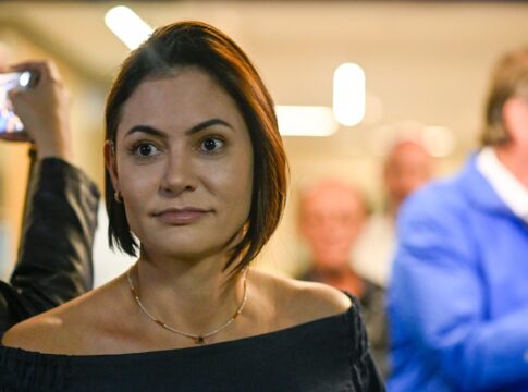 michelle-posta-mensagem-apos-prisao-domiciliar-de-bolsonaro