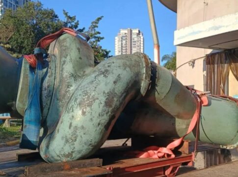 sabesp-e-multada-em-r$-23-milhoes-por-vazamento-de-esgoto-no-rio-pinheiros