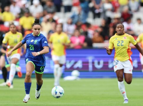 jornal-espanhol-detona-comemoracao-da-selecao-feminina:-“vergonhosa”