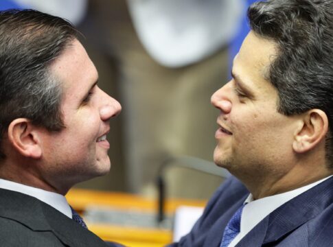 congresso-encara-ir,-anistia-e-polarizacao-alta-no-retorno-do-recesso