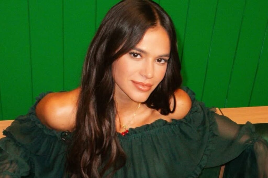 quem-e-o-ex-namorado-presente-na-lista-de-aniversario-de-bruna-marquezine
