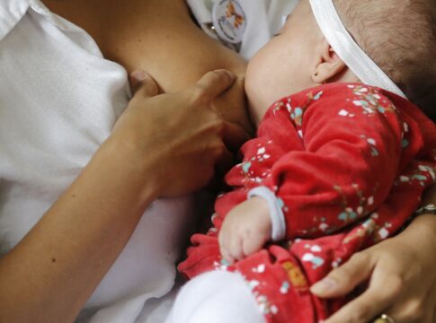 campanha-mundial-de-amamentacao-promove-a-preservacao-da-vida