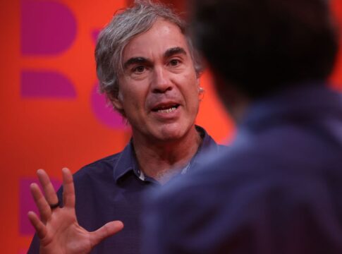 bruno-paes-manso-analisa-origem-e-futuro-das-milicias-no-dr-com-demori