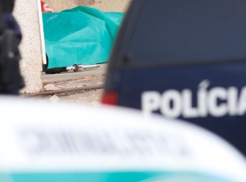 policial-de-folga-atira-e-mata-ladrao-durante-assalto-a-residencia-no-df