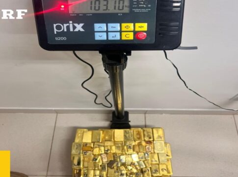 video:-apreensao-de-103-kg-de-ouro-e-a-maior-ja-feita-no-pais,-diz-prf