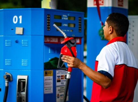df:-gasolina-sobe-de-novo-nos-postos,-e-litro-e-achado-por-ate-r$-6,53
