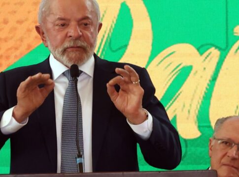 lula-diz-que-vai-convidar-trump-para-a-cop30,-em-belem