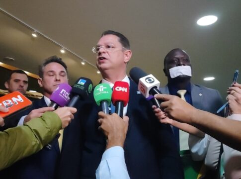 oposicao-promete-revezamento-para-obstruir-trabalhos-no-congresso