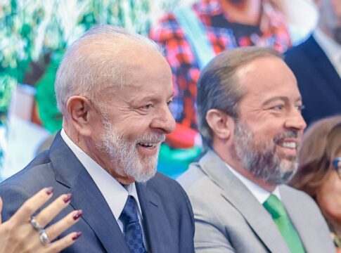 campanha-contra-silveira-fara-lula-segura-lo-no-cargo,-dizem-aliados