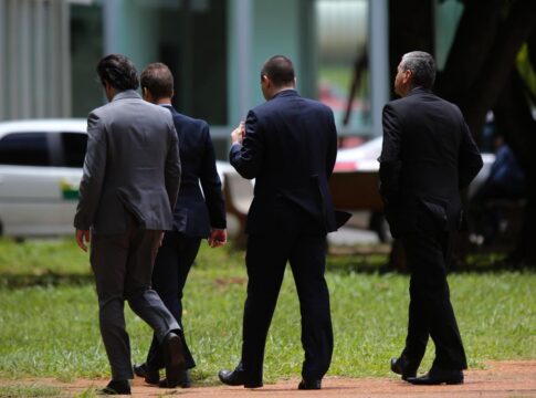 uniao-oferece-opcao-de-plano-de-saude-mais-barato-a-servidores