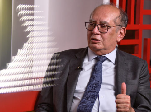 gilmar-mendes:-“poderia-falar-em-roma-e-paris.-washington,-nao-mais”