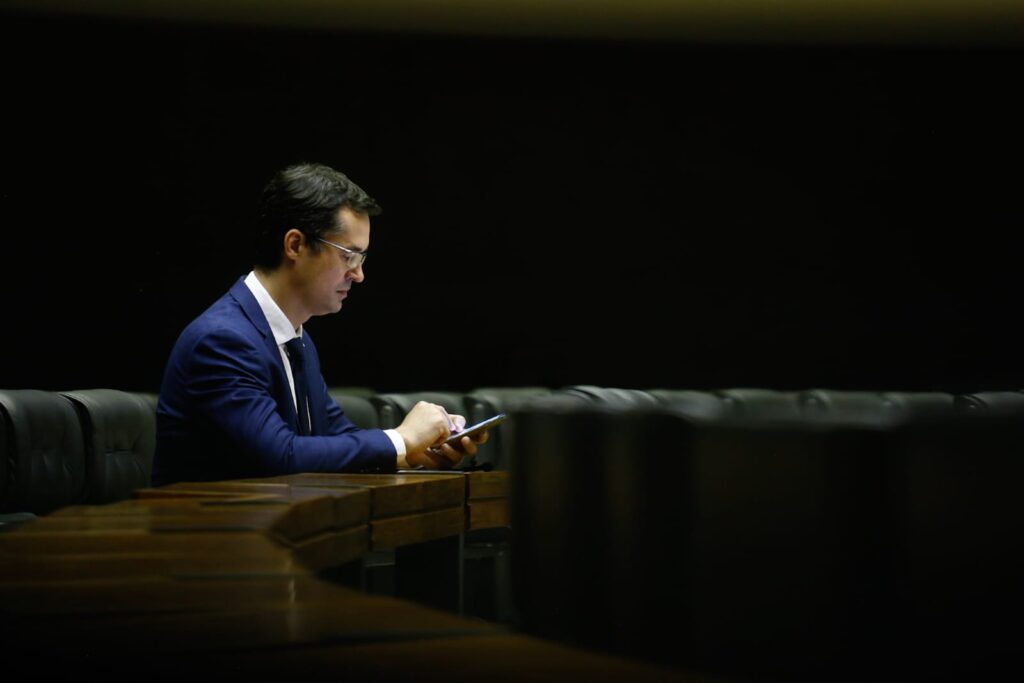 por-11-a-3,-dallagnol-sofre-nova-derrota-no-stj-em-caso-da-lava-jato