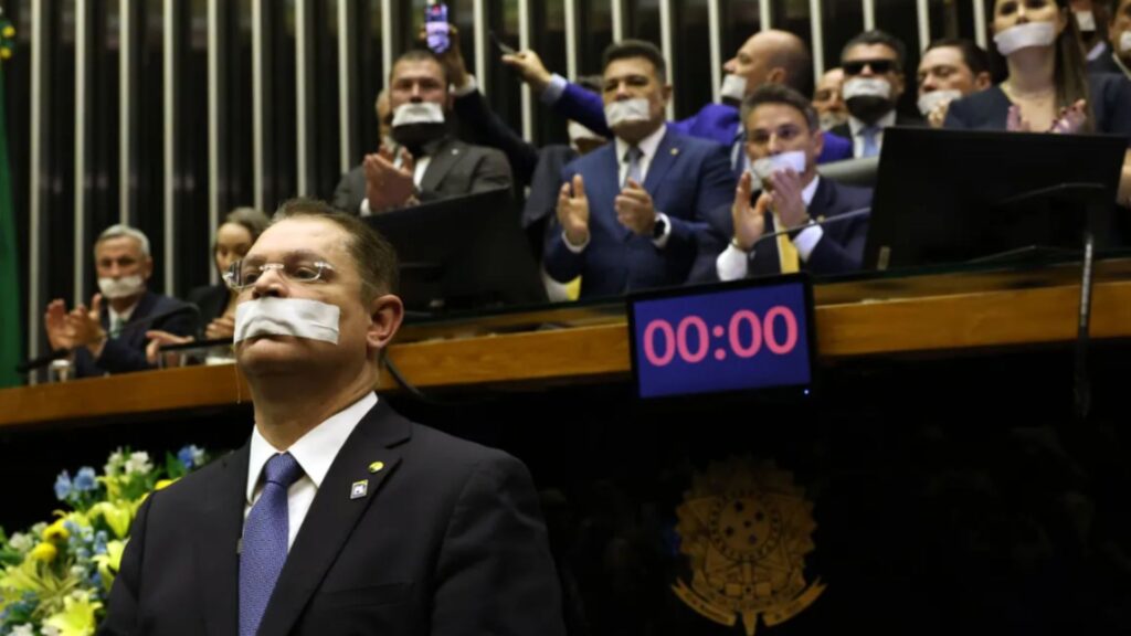 parlamentares-bolsonaristas-“sequestram”-o-congresso,-diz-tarcisio-motta