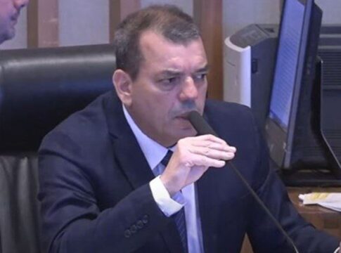 “mero-expediente”,-diz-pgr-sobre-celular-violado-de-pm-reu-pelo-8/1