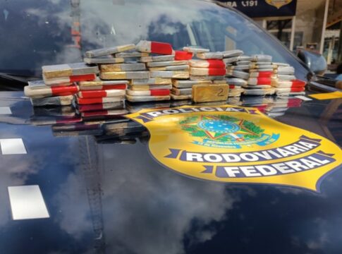 prf-apreende-cerca-de-40-kg-de-ouro-em-altamira,-no-para