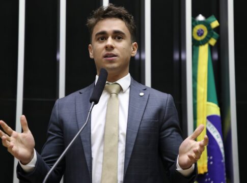 nikolas-apos-assinaturas-pelo-impeachment-de-moraes:-“a-tirania-caira”