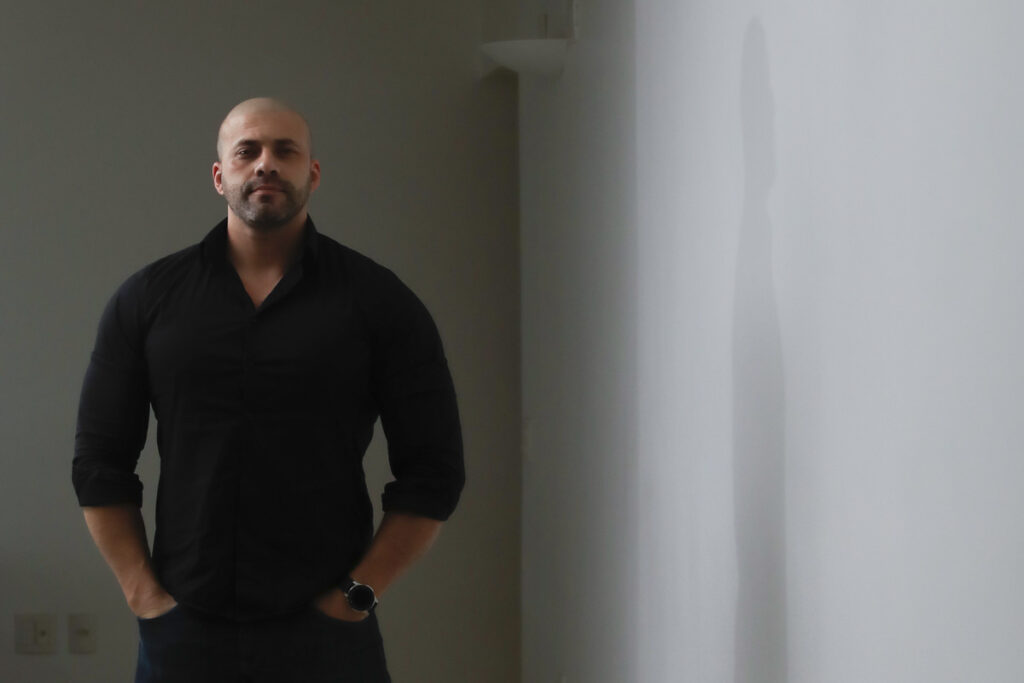 daniel-silveira-volta-a-usar-tornozeleira-eletronica.-entenda-por-que