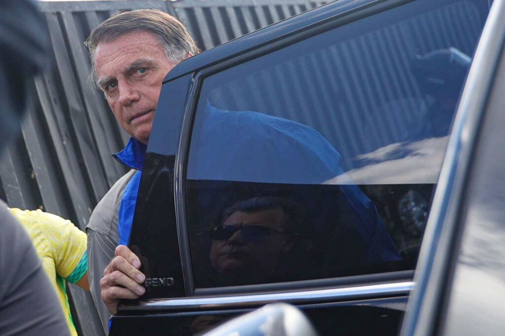 defesa-pede-autorizacao-para-que-bolsonaro-seja-visitado-por-medicos