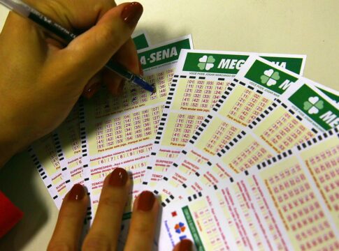 mega-sena-nao-tem-ganhadores-e-premio-acumulado-vai-para-r$-9-milhoes