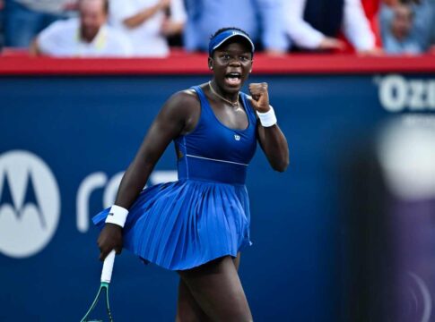 aos-18-anos,-victoria-mboko-conquista-titulo-do-wta-1000-de-montreal