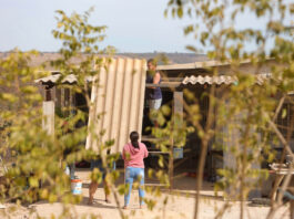 parlamentares-e-ex-governador-saem-em-defesa-de-povoado-alvo-de-primo-de-caiado