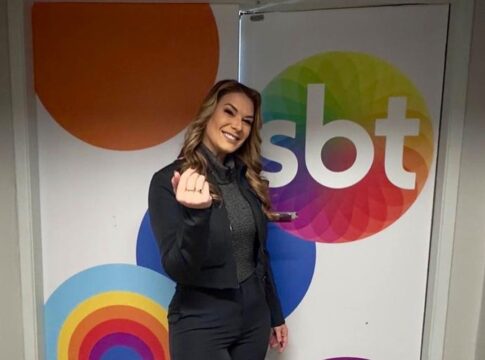 apresentadora-pede-demissao-do-sbt:-“exige-coragem”