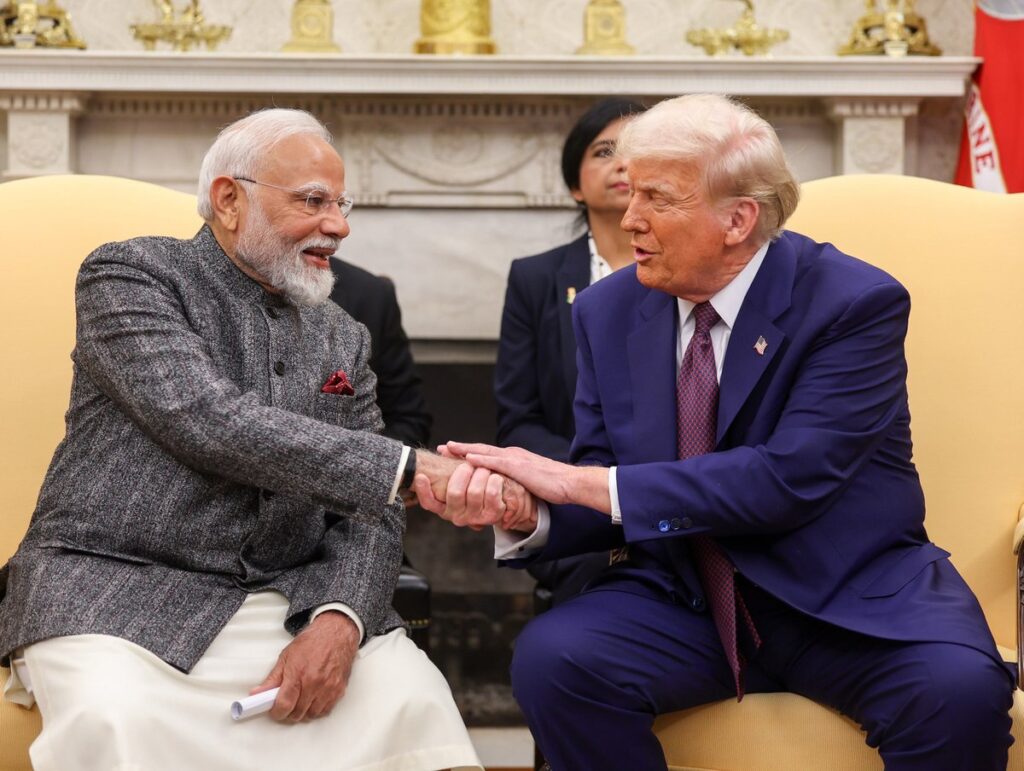 apos-tarifas-de-trump,-india-suspende-compra-de-armas-dos-eua