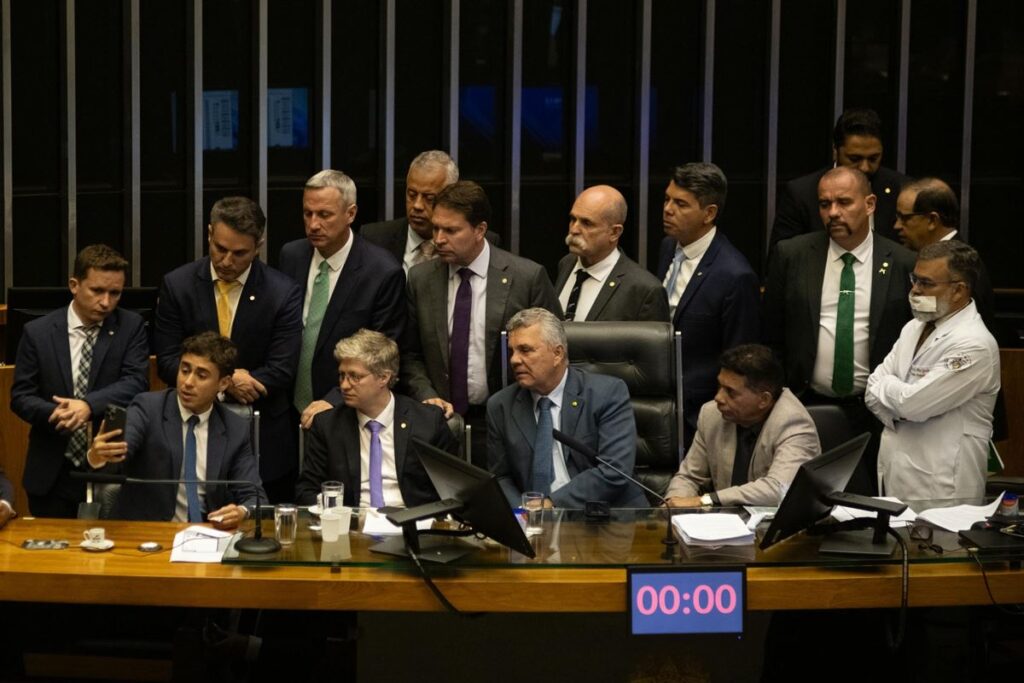 pedido-de-suspensao:-saiba-quais-deputados-foram-parar-na-corregedoria