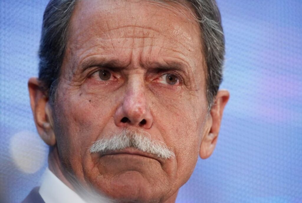 general:-bolsonarismo-e-lulismo-colocam-brasil-em-“rota-de-colisao”