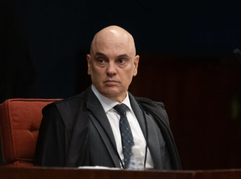 embaixada-dos-eua-publica-nova-critica-a-moraes-nas-redes-sociais