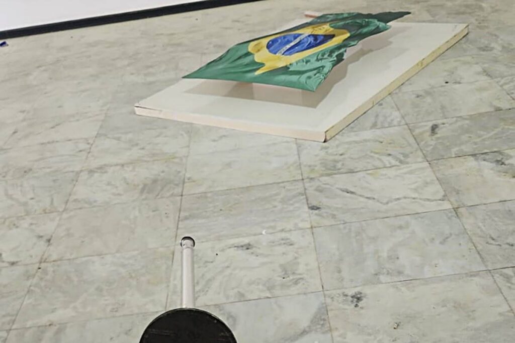 o-redescobrimento-do-brasil-(por-gustavo-krause)