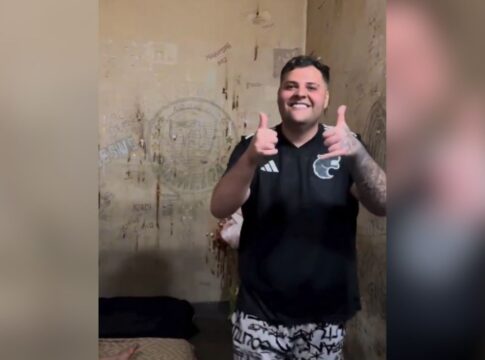 influenciador-maumau-gravou-cela-onde-esteve-preso-em-sao-paulo.-veja