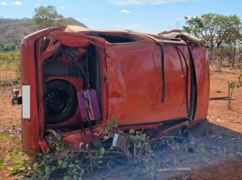 motorista-morre-apos-ser-arremessado-para-fora-de-carro-no-entorno