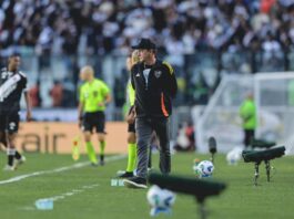 cuca-fala-sobre-penalidade-marcada-para-o-vasco:-“penalti-discutivel”