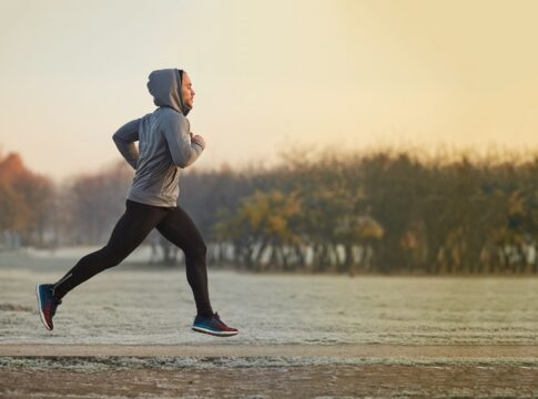 treinar-no-frio:-8-dicas-para-manter-a-rotina-de-exercicio-no-inverno