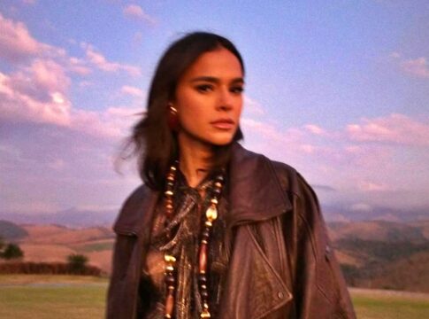 bruna-marquezine-busca-item-gringo-no-brasil-antes-de-festa-de-30-anos