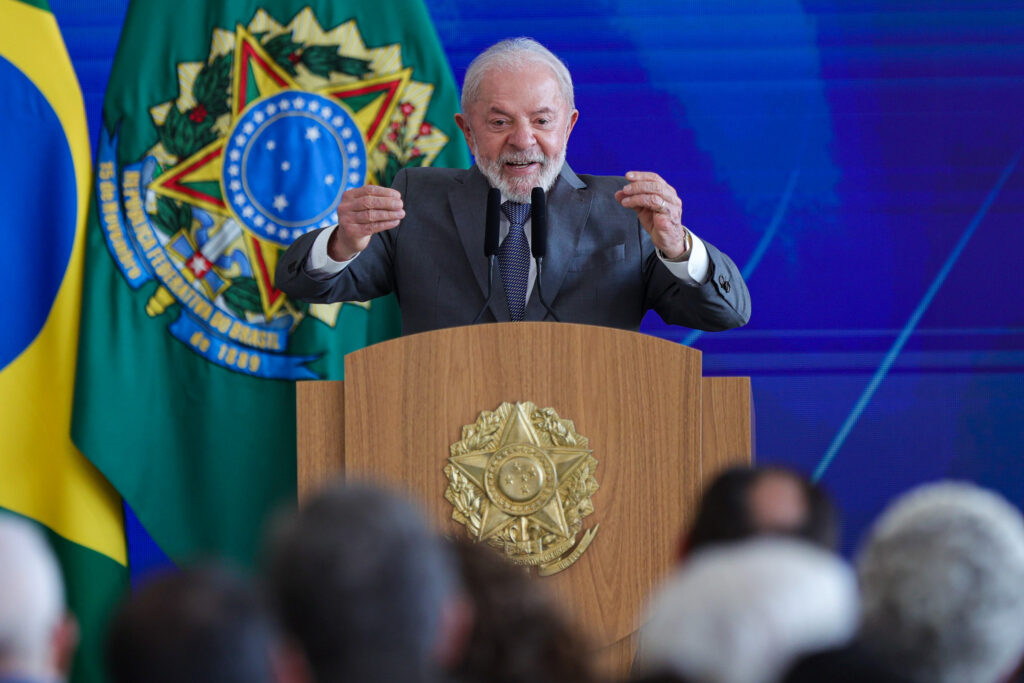 entenda-os-pontos-do-plano-de-r$-30-bi-do-governo-lula-contra-tarifaco
